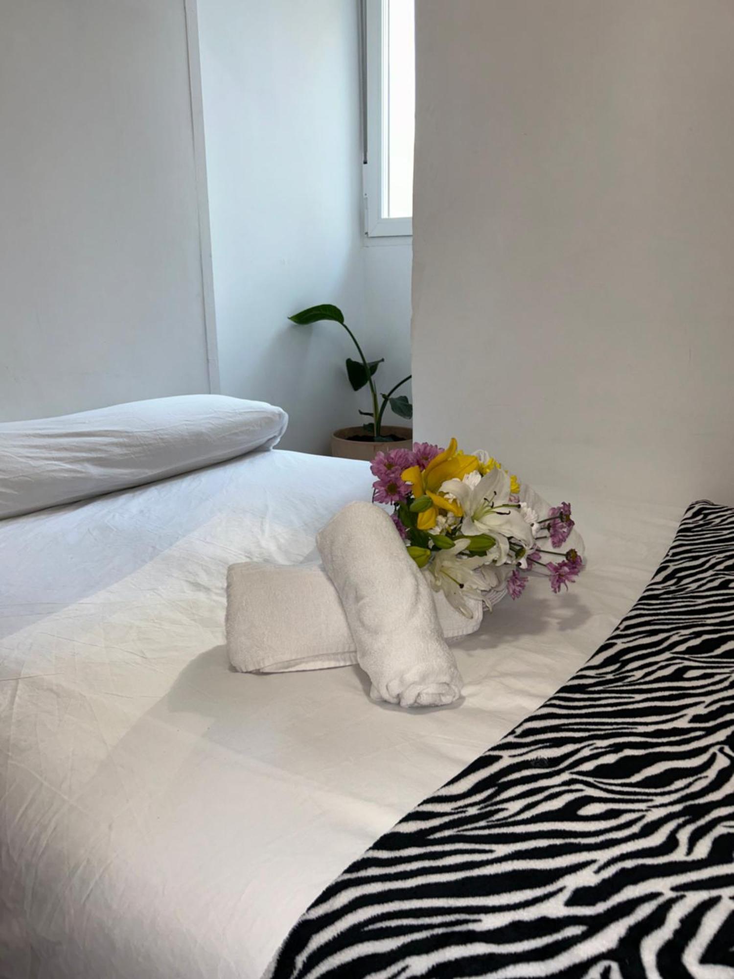 Penthouse Madrid View Apartment Ngoại thất bức ảnh