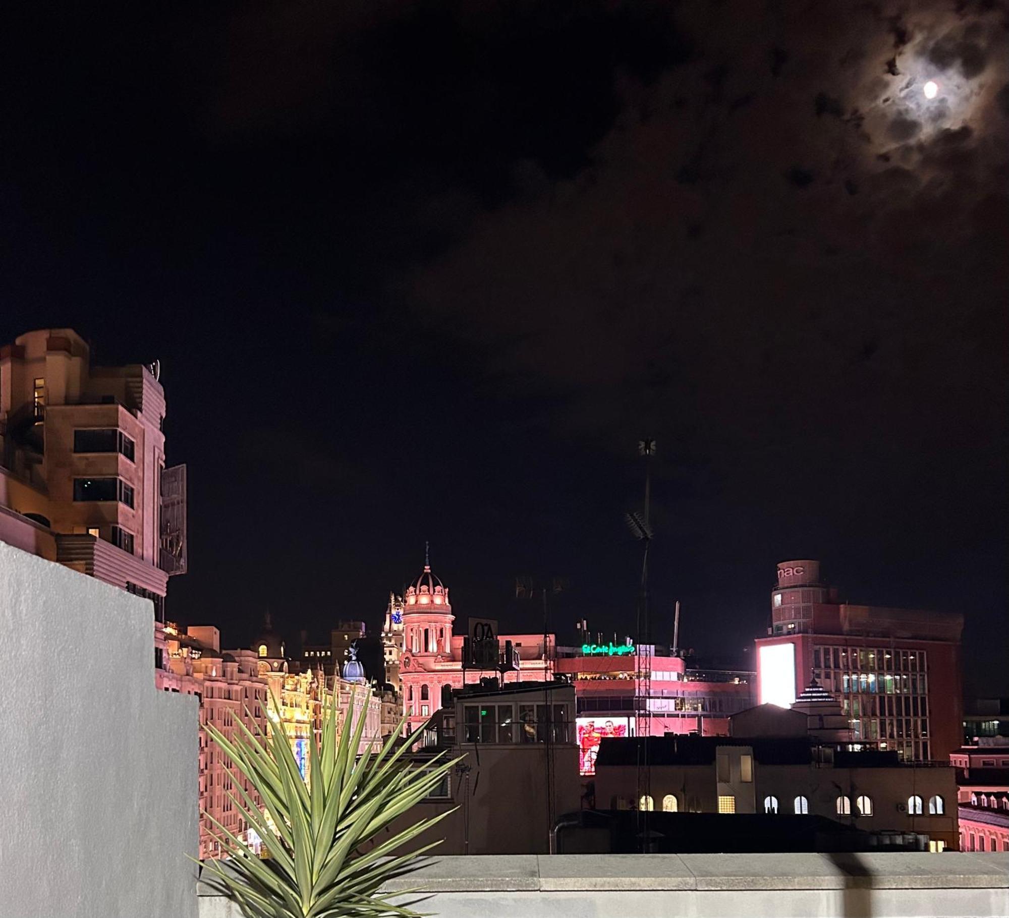 Penthouse Madrid View Apartment Ngoại thất bức ảnh
