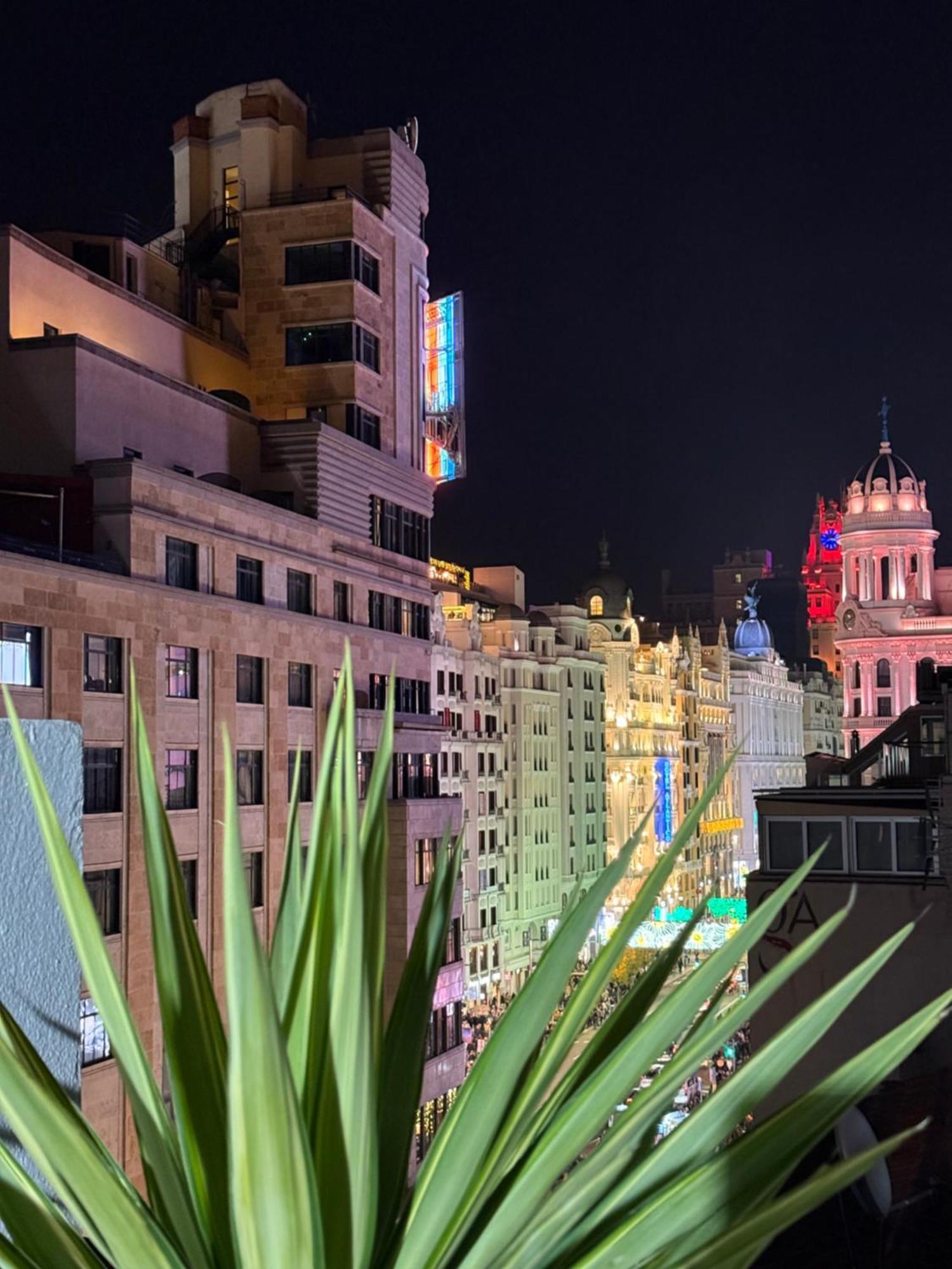 Penthouse Madrid View Apartment Ngoại thất bức ảnh